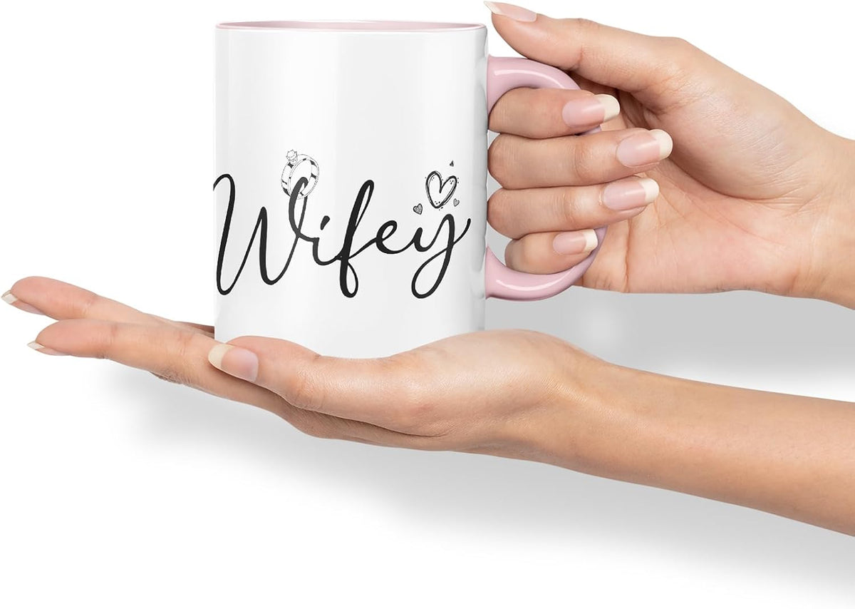 Vixar Wifey and Hubby Script Wedding Ring Couple Mugs – Coloured Ceramic Mugs Cups Gift, 11oz, Set of 2