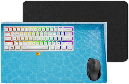 Vixar Minimal Rubber Duck Pool Large Desk Mat – Blue Tiled Swimming Pool Fabric Mouse Pad with 3mm Non-Slip Rubber Base, 600 x 350mm