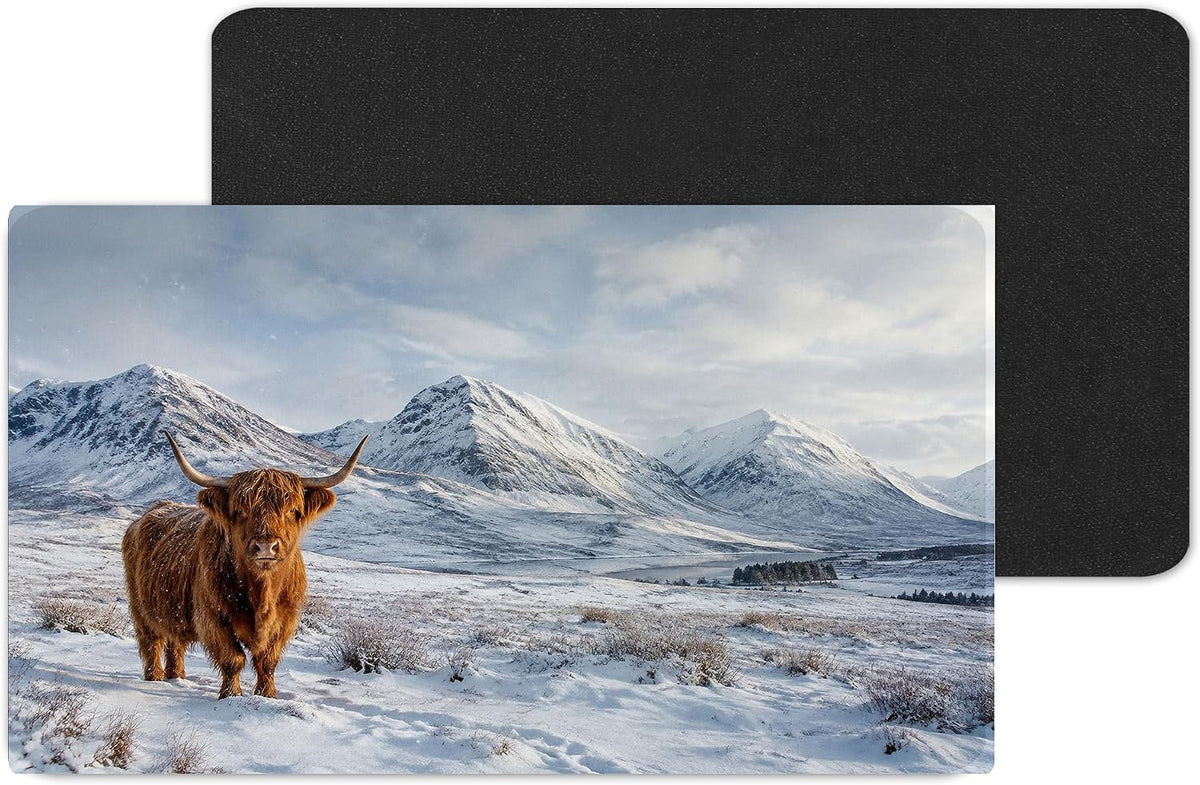 Vixar Highland Cow Snowy Mountains Large Desk Mat – Scottish Winter Fabric Mouse Pad with 3mm Non-Slip Rubber Base, 600 x 350mm (Snowy Mountains Highland Cow)